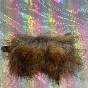Luxurious Faux Fur Skincare Mask - Brown